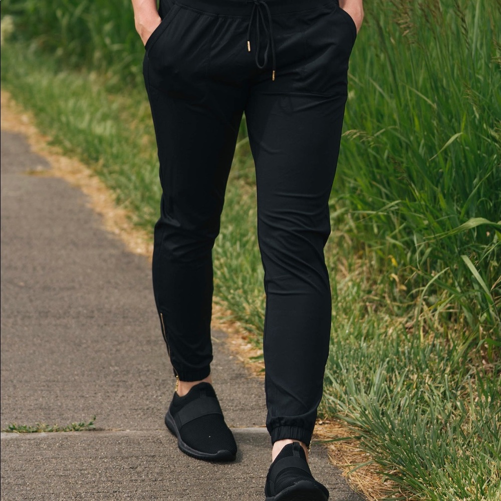 Zyia Joggers